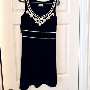 Francesca’s Cute black boutique cocktail dress